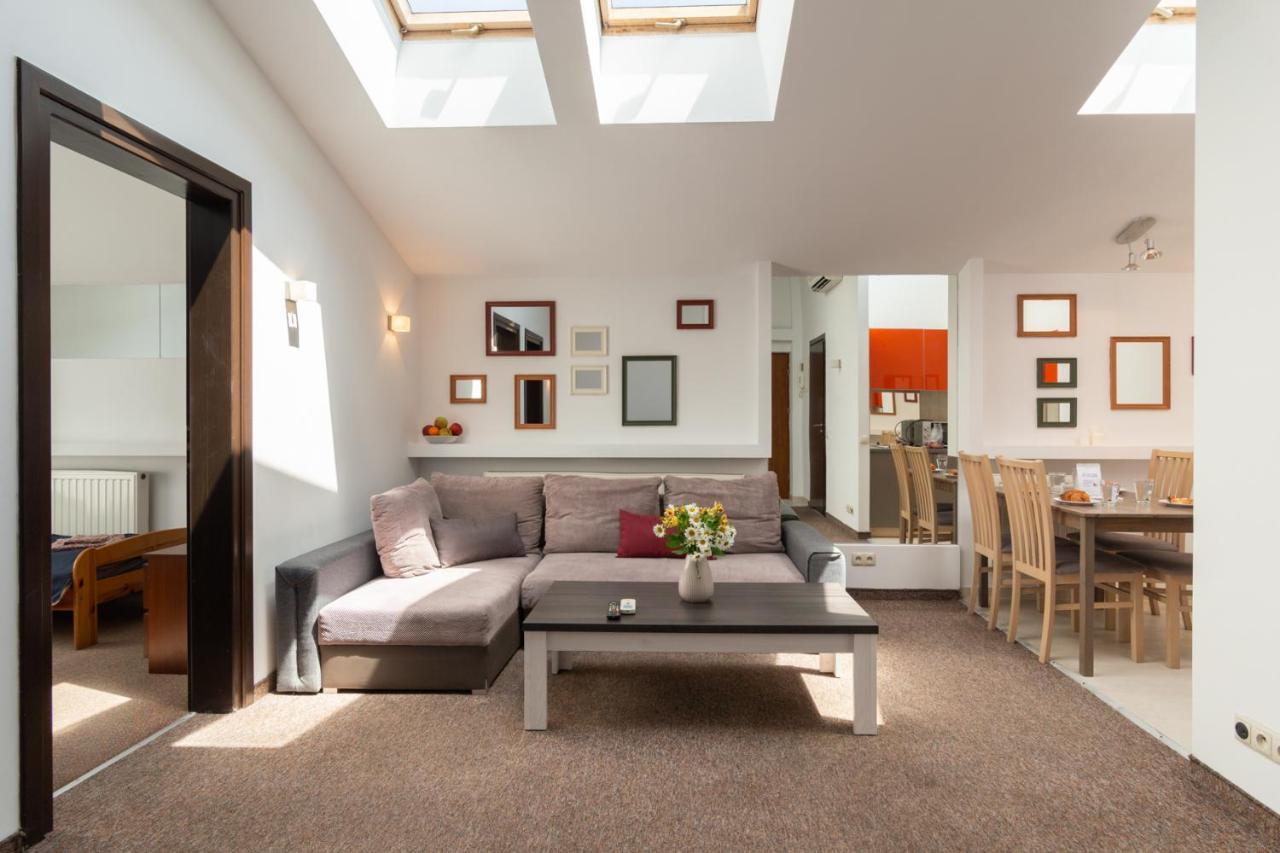 Апартаменты Friendly Family Loft In The Center Краков Экстерьер фото